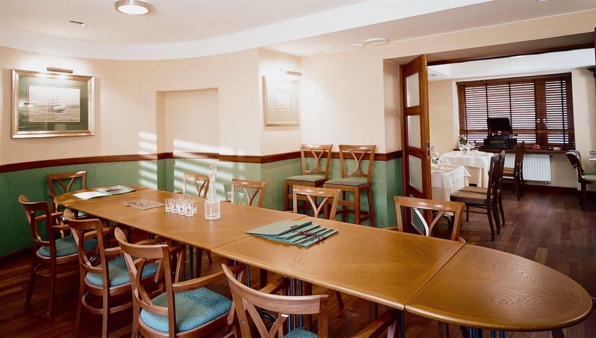 Hotel Willa Lubicz Gdynia Restaurant foto
